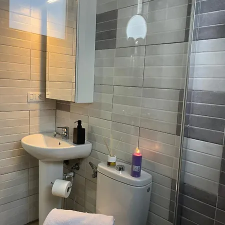 Silver House 96 Ideal Parejas Apartment *
